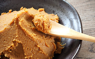 ���X�����N�ɂ����̂͂Ȃ��H���X�`�𖈓��̐H��ɁI